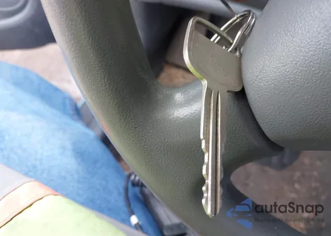 2002 Toyota Echo из США, поврежденный, VIN JTDBT123720237603